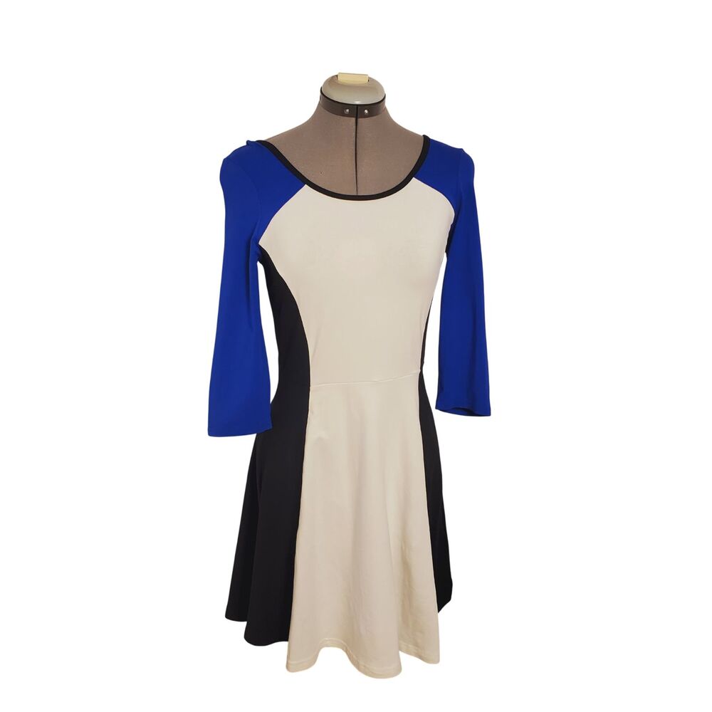 Express Skater Dress White Black Royal Blue Women's Size S Retro 60s Sporty